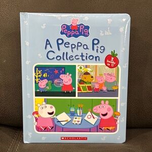 *All books 5/$15* Scholastic Peppa Pig Collection in Light Blue